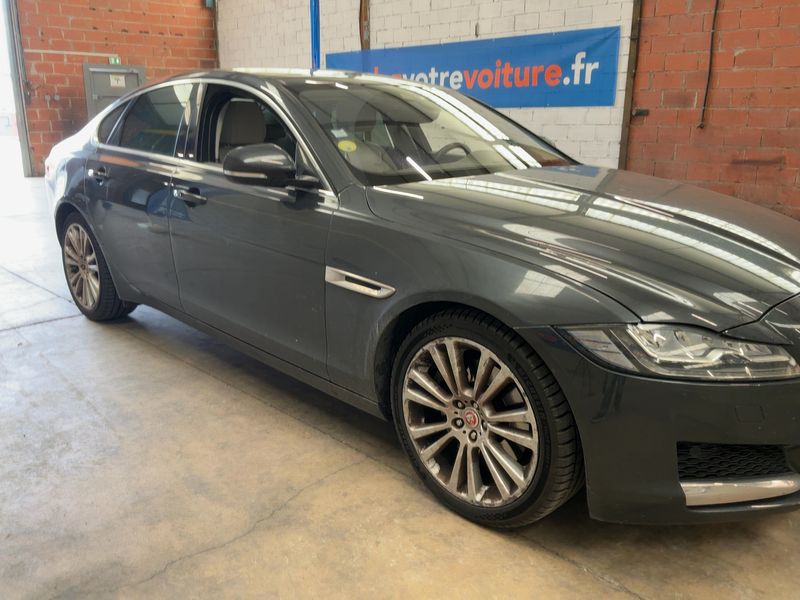 Jaguar XF 30d Portfolio 2016 – снимка 12