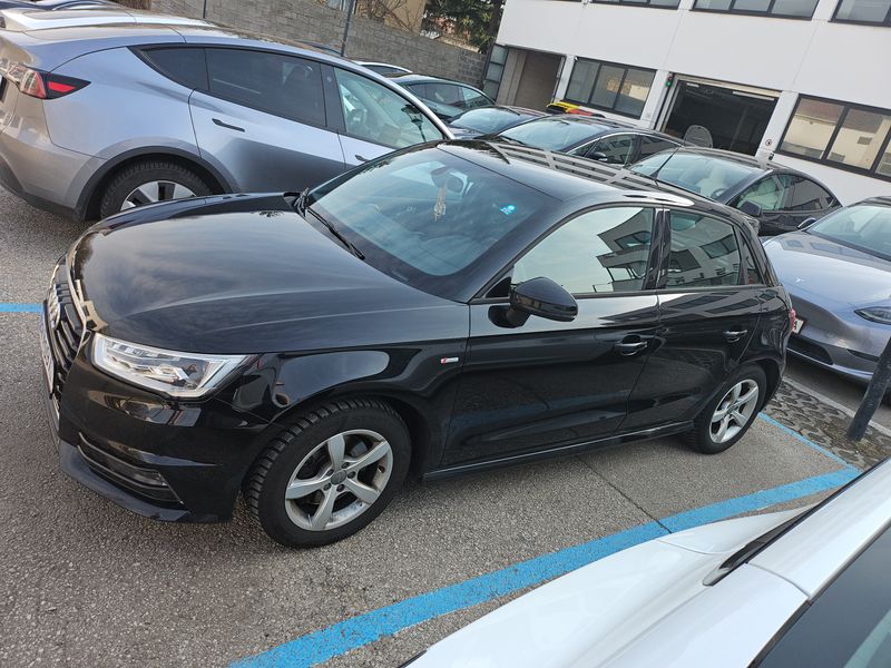 Audi A1 Sportback 1.4 TFSI Sport 2015 – снимка 15