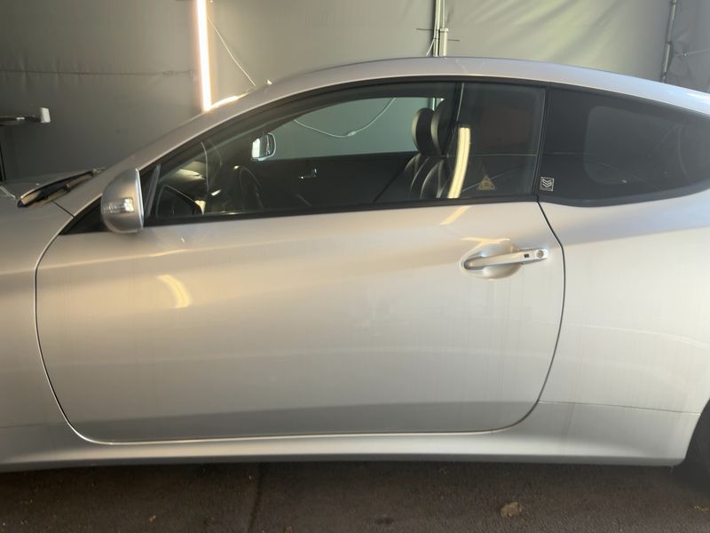 Hyundai Genesis 3.8 Basis 2011 – снимка 4