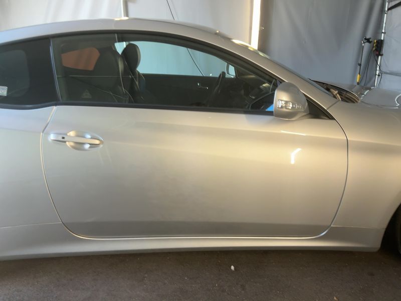 Hyundai Genesis 3.8 Basis 2011 – снимка 10