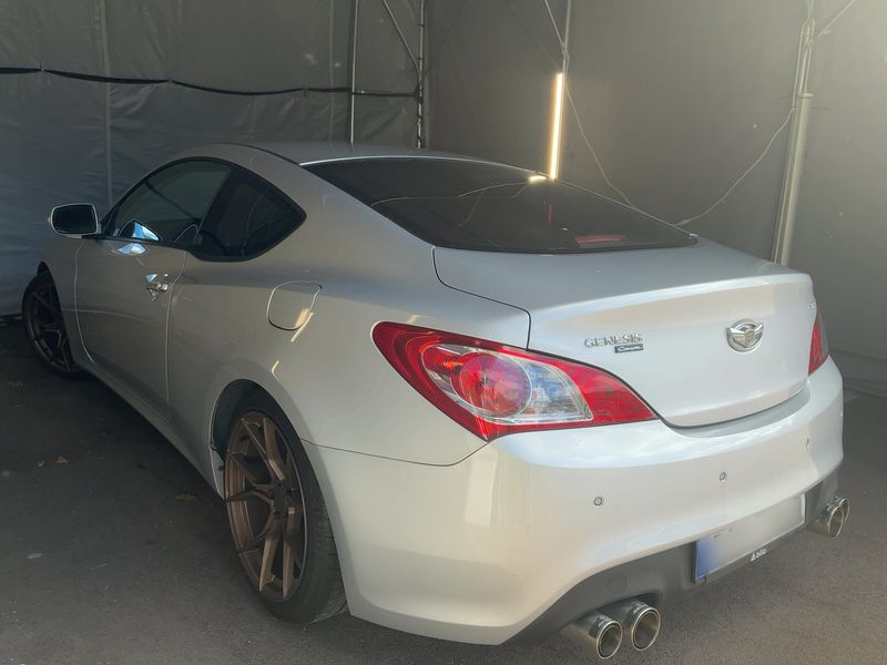 Hyundai Genesis 3.8 Basis 2011 – снимка 6