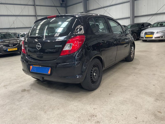 Opel Corsa 1.3 CDTI Innovation 2010 – снимка 2