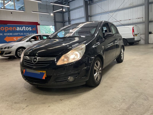 Opel Corsa 1.3 CDTI Innovation 2010 – снимка 1