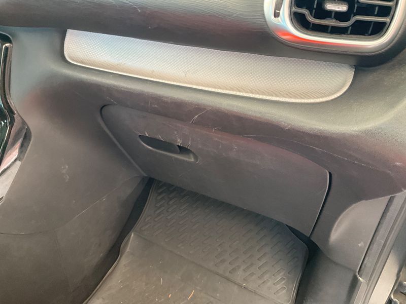 Citroen C3 Picasso 1.2 PureTech Exclusive 2017 – снимка 30