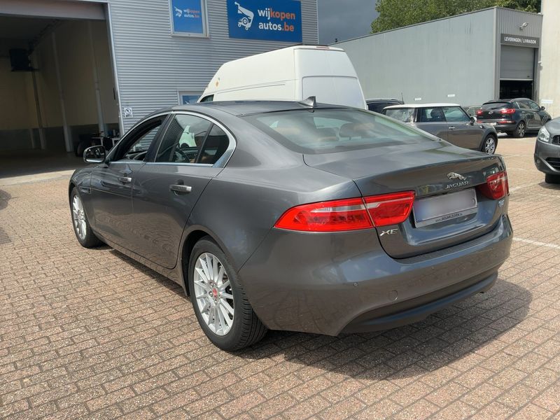 Jaguar XE 20d E-Performance Portfolio 2015 – снимка 6
