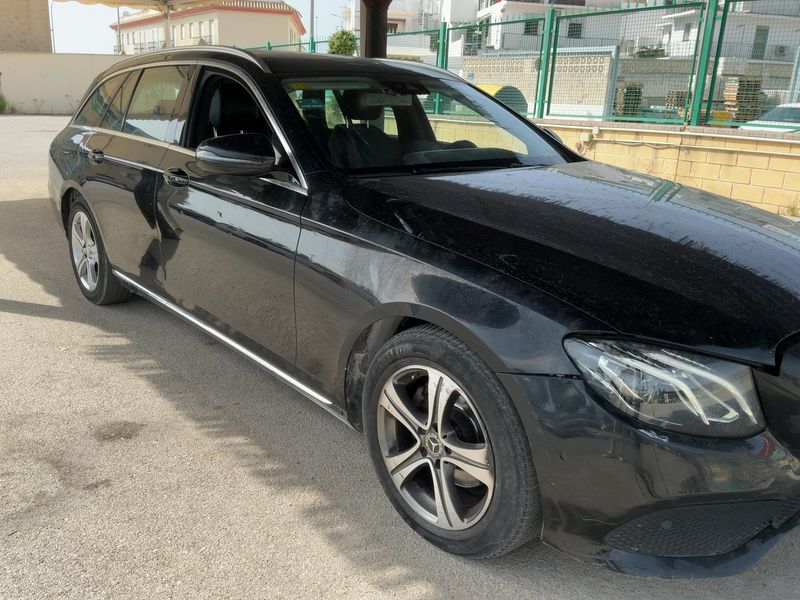 Mercedes-Benz E-Klasse E 220 d Avantgarde 2017 – снимка 12