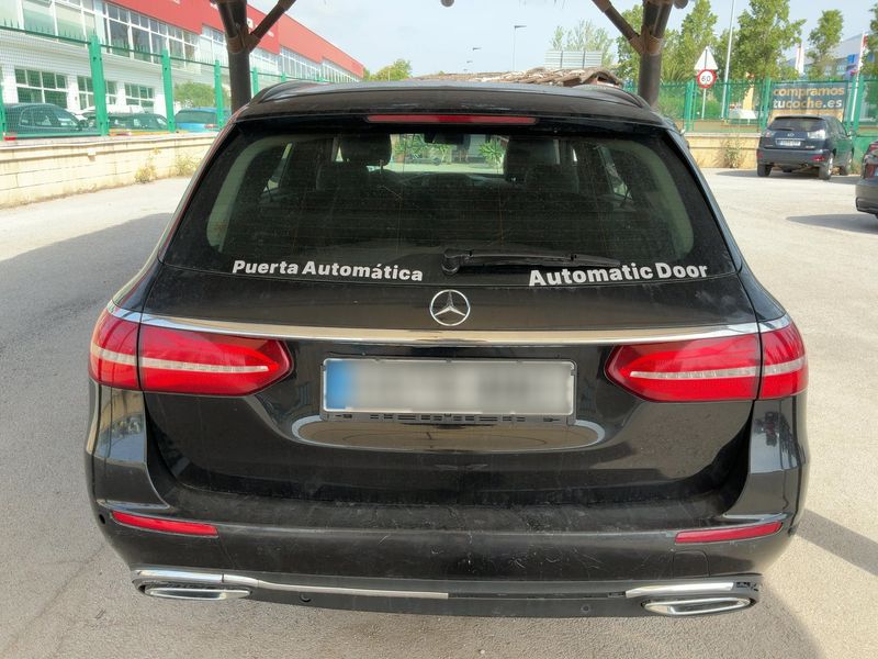 Mercedes-Benz E-Klasse E 220 d Avantgarde 2017 – снимка 7