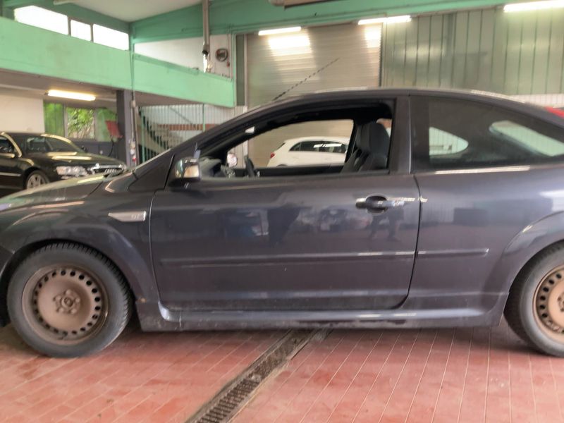 Ford Focus 2.5 ST 2007 – снимка 4