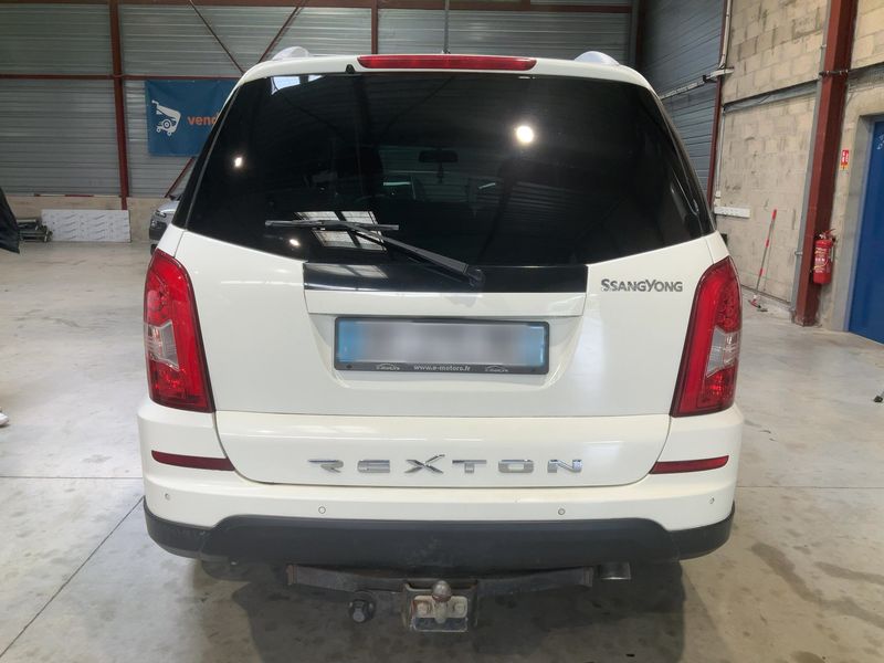 Ssangyong Rexton 2.0 TD Quartz 4x4 2013 – снимка 7