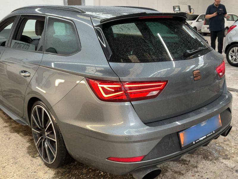 Seat Leon 2.0 TSI Cupra 300 4Drive 2018 – снимка 6