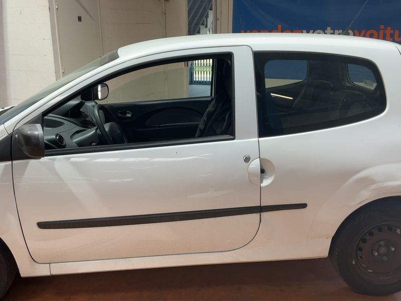 Renault Twingo 1.5 dCi Authentique 2011 – снимка 4