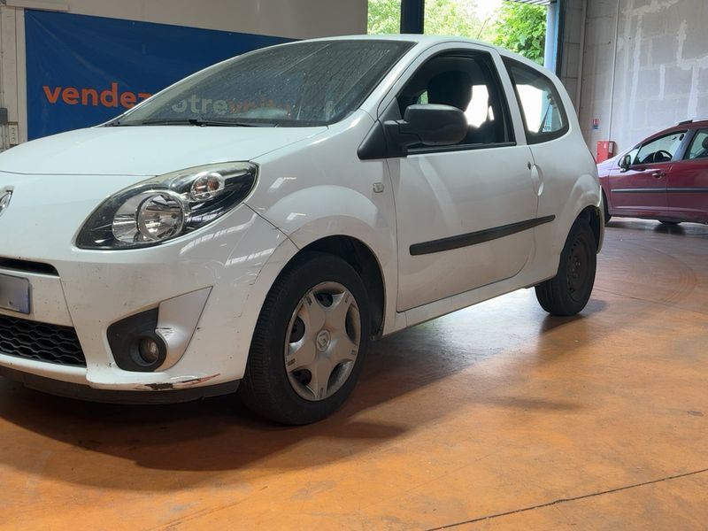 Renault Twingo 1.5 dCi Authentique 2011 – снимка 2