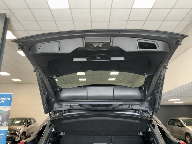 Peugeot 3008 1.5 Blue-HDi Active Business 2020 – снимка 15