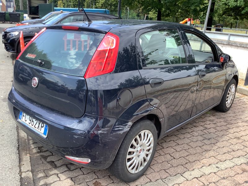 Fiat Punto 1.4 Easy Power LPG Street 2016 – снимка 2