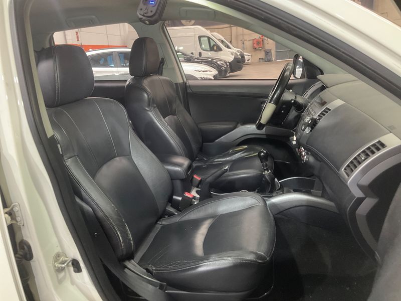 Citroen C-Crosser 2.2 HDi Exclusive 2012 – снимка 3