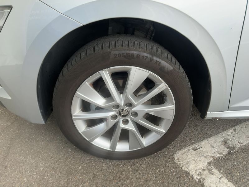 Skoda Kamiq 1.0 TSI Ambition 2020 – снимка 3