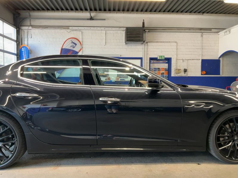 Maserati Ghibli 3.0 V6 TwinTurbo Gran Lusso S Q4 2020 – снимка 10
