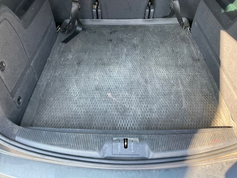 Volkswagen Sharan 2.0 TDI Comfortline BlueMotion Tech 2014 – снимка на щета 38