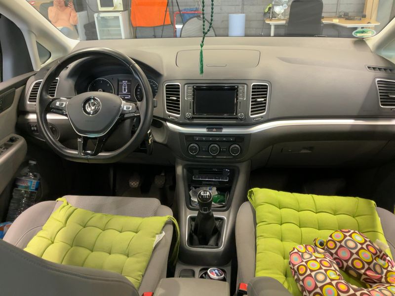 Volkswagen Sharan 2.0 TDI Comfortline BlueMotion Tech 2019 – снимка 18
