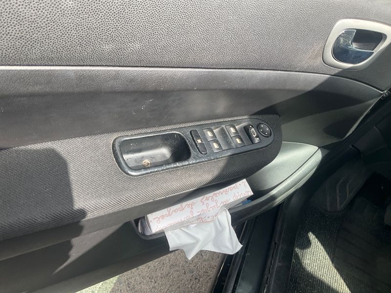 Peugeot 307 1.6 HDi SW 2006 – снимка 15