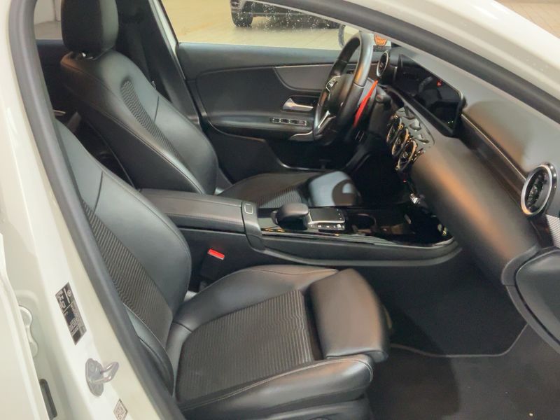 Mercedes-Benz A-Klasse Limousine A 180 Progressive 2020 – снимка 16