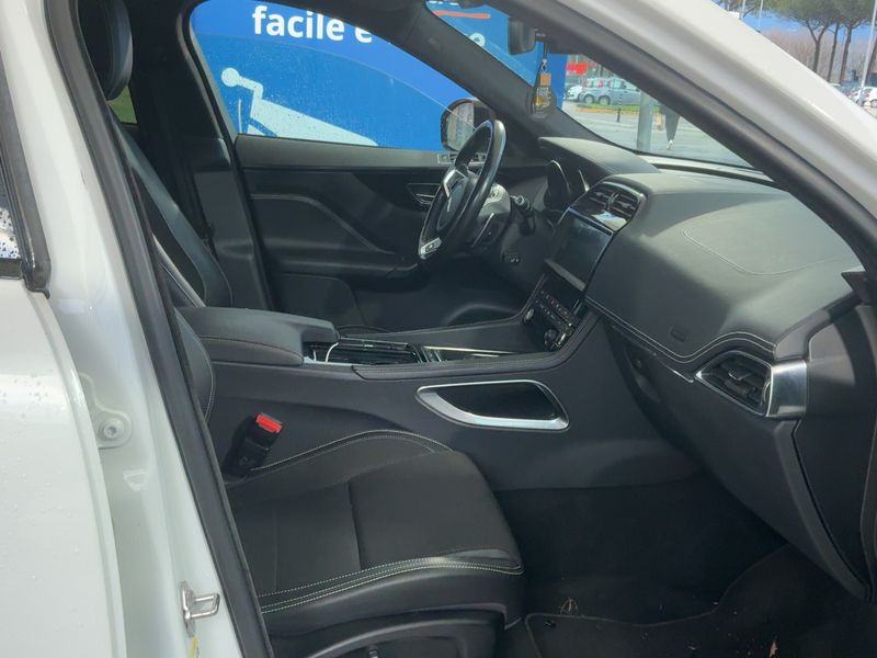 Jaguar F-Pace 20d R-Sport AWD 2020 – снимка 16