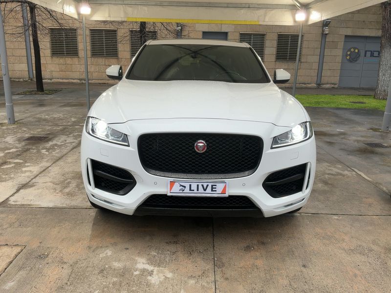 Jaguar F-Pace 20d R-Sport AWD 2020 – снимка 14