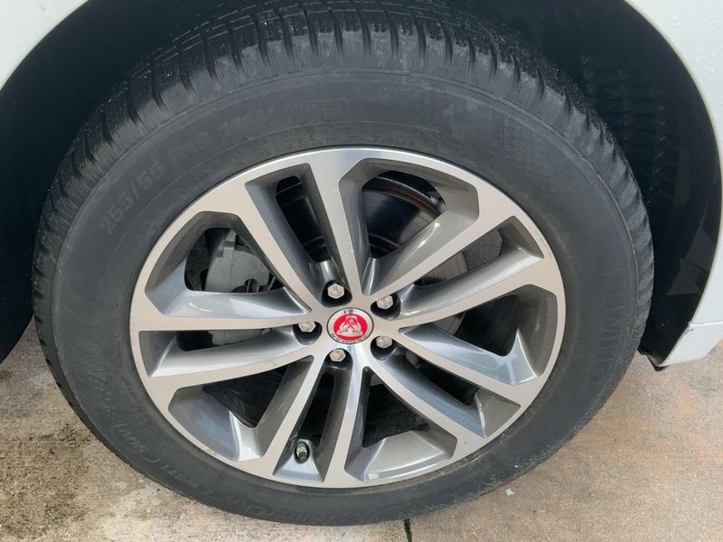 Jaguar F-Pace 20d R-Sport AWD 2020 – снимка 11