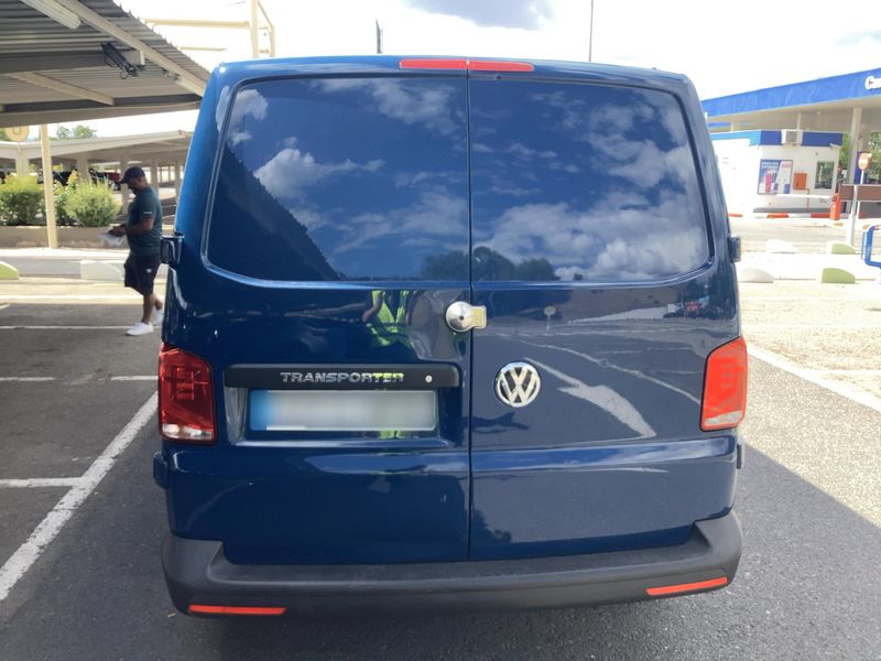 Volkswagen T6 Transporter 2.0 TDI Kasten FWD 2022 – снимка 7