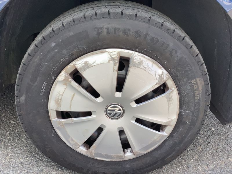 Volkswagen T6 Transporter 2.0 TDI Kasten FWD 2022 – снимка 11