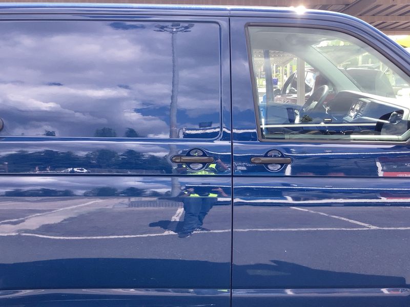 Volkswagen T6 Transporter 2.0 TDI Kasten FWD 2022 – снимка 10