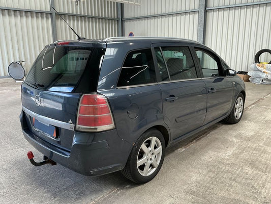 Opel Zafira 1.8 Navi 2008 – снимка 2