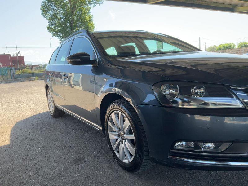 Volkswagen Passat 2.0 TDI Comfortline BlueMotion Tech 2012 – снимка 12