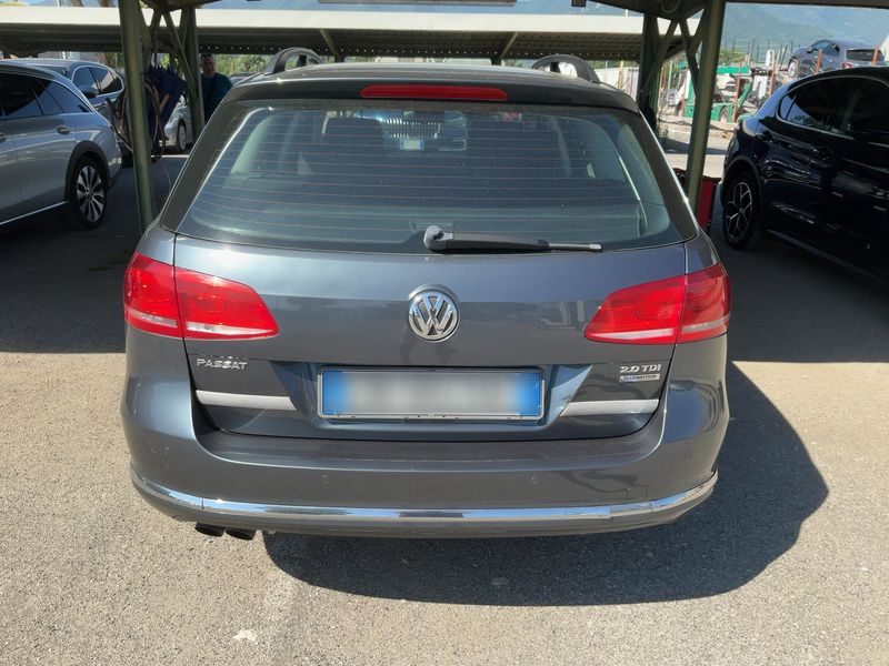 Volkswagen Passat 2.0 TDI Comfortline BlueMotion Tech 2012 – снимка 7