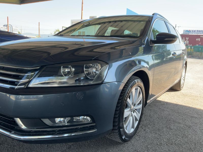 Volkswagen Passat 2.0 TDI Comfortline BlueMotion Tech 2012 – снимка 2