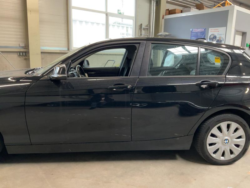 BMW 1er 116i Advantage 2016 – снимка 4