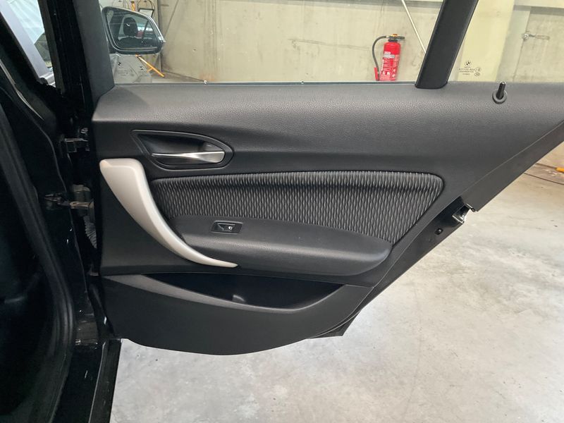 BMW 1er 116i Advantage 2016 – снимка 33
