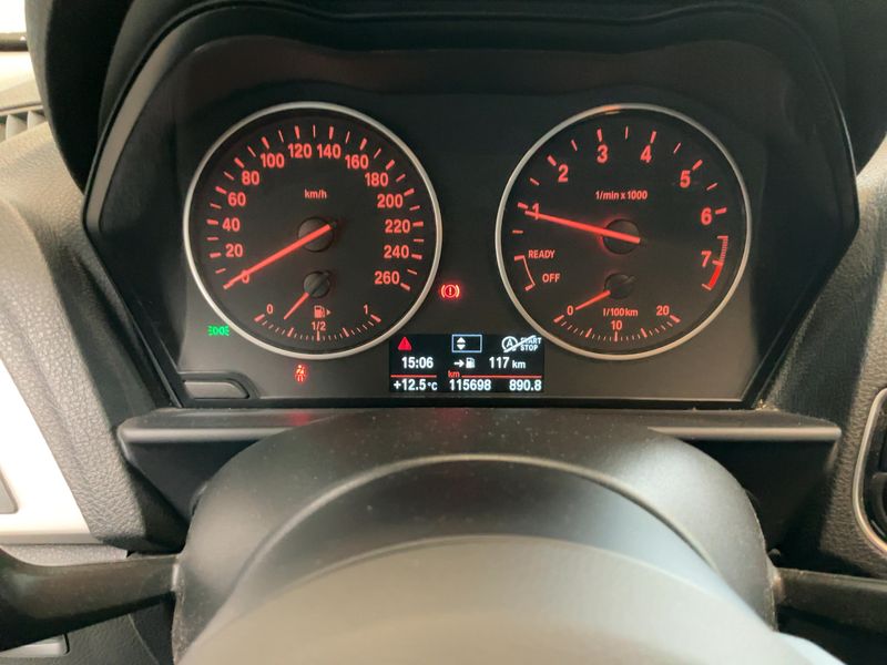 BMW 1er 116i Advantage 2016 – снимка 19