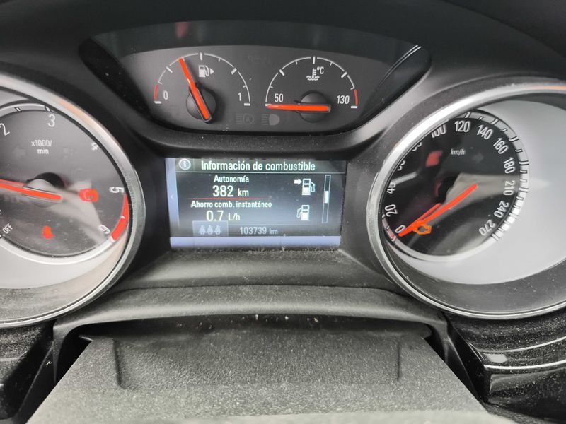 Opel Astra 1.6 CDTI Dynamic Start&Stop 2016 – снимка 12
