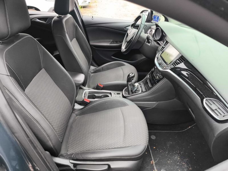 Opel Astra 1.6 CDTI Dynamic Start&Stop 2016 – снимка 10