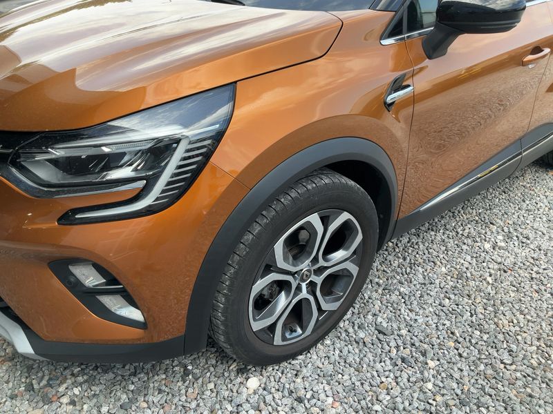 Renault Captur 1.5 BLUE dCi Intens 2020 – снимка 2