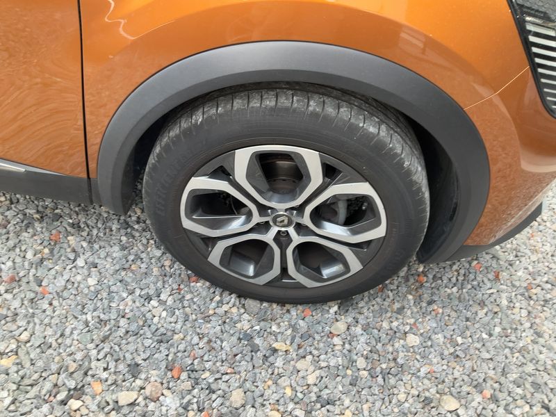 Renault Captur 1.5 BLUE dCi Intens 2020 – снимка 11