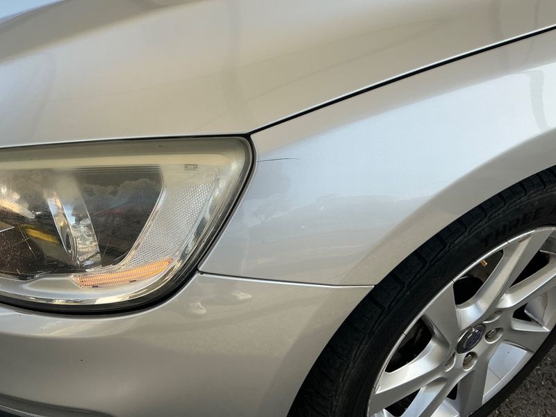 Volvo V60 1.6 D Kinetic 2014 – снимка 23