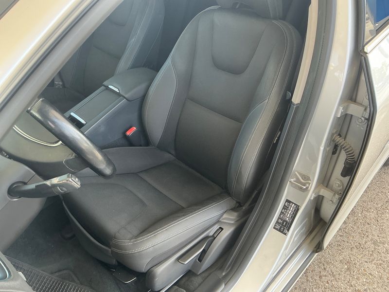 Volvo V60 1.6 D Kinetic 2014 – снимка 30