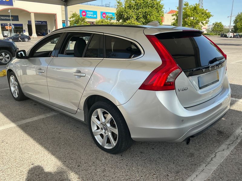 Volvo V60 1.6 D Kinetic 2014 – снимка 6