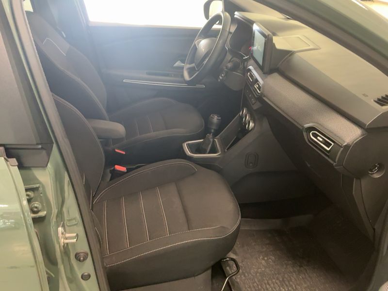 Dacia Jogger 1.0 TCe LPG Extreme 2023 – снимка 16