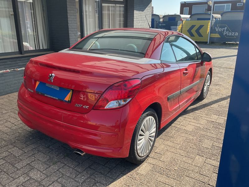 Peugeot 207 1.6 Básico 2011 – снимка 2