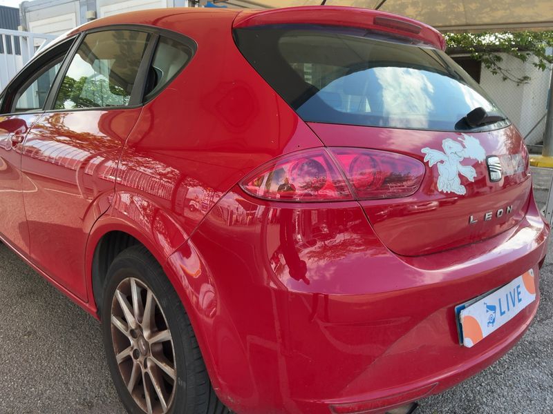 Seat Leon 1.6 TDI Reference Copa 2011 – снимка 6