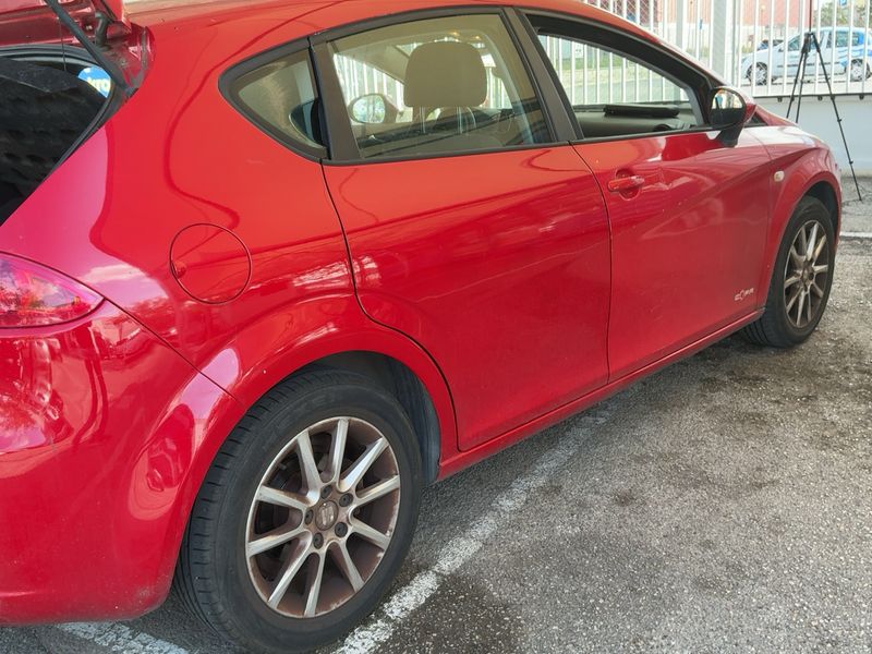 Seat Leon 1.6 TDI Reference Copa 2011 – снимка 8