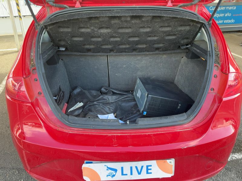 Seat Leon 1.6 TDI Reference Copa 2011 – снимка 15